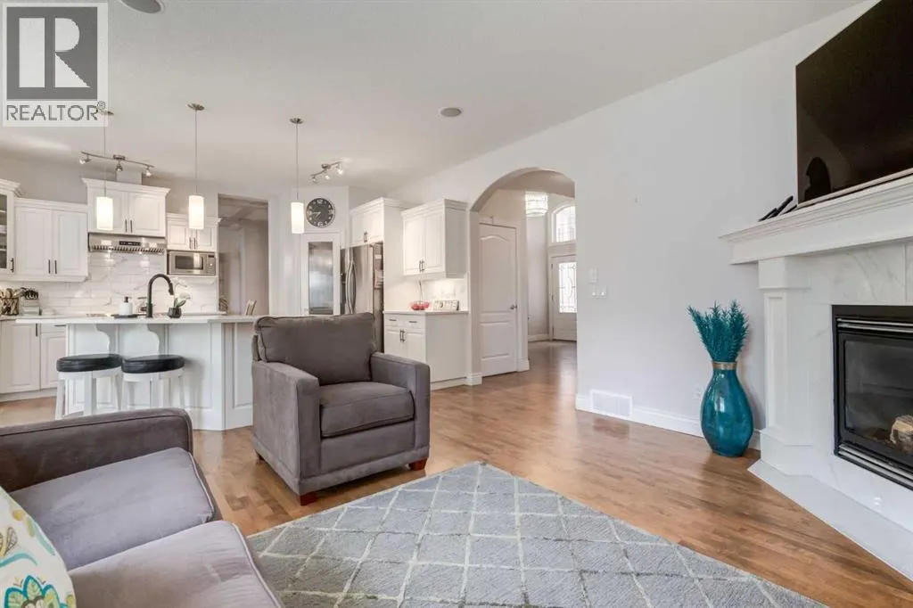 213 Evergreen Plaza SW