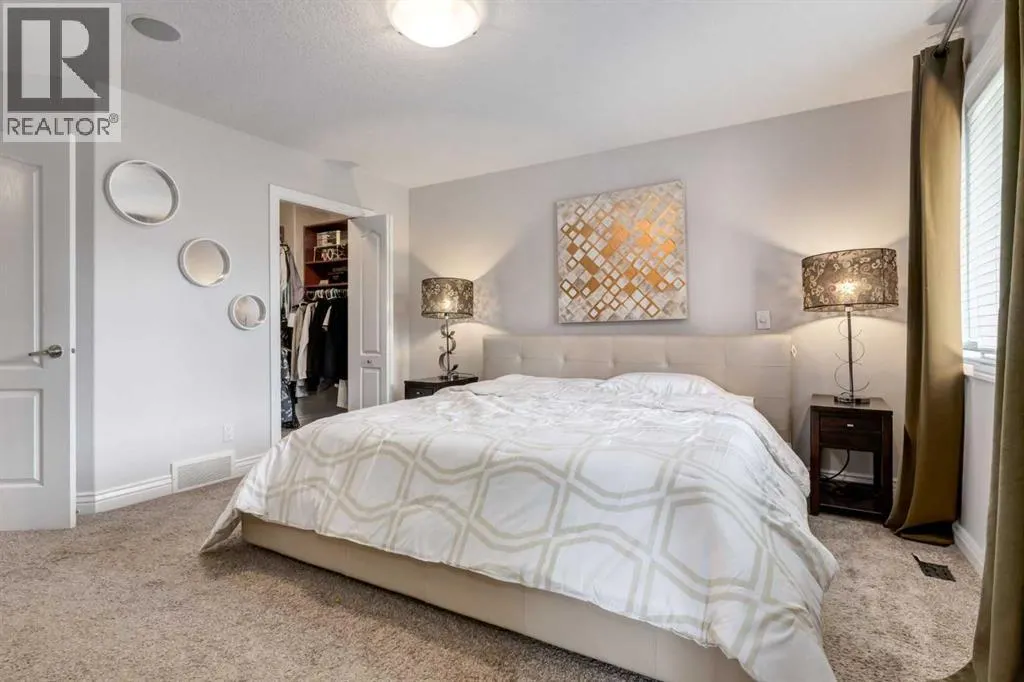213 Evergreen Plaza SW