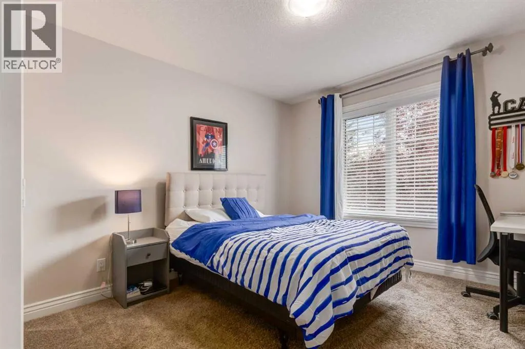 213 Evergreen Plaza SW