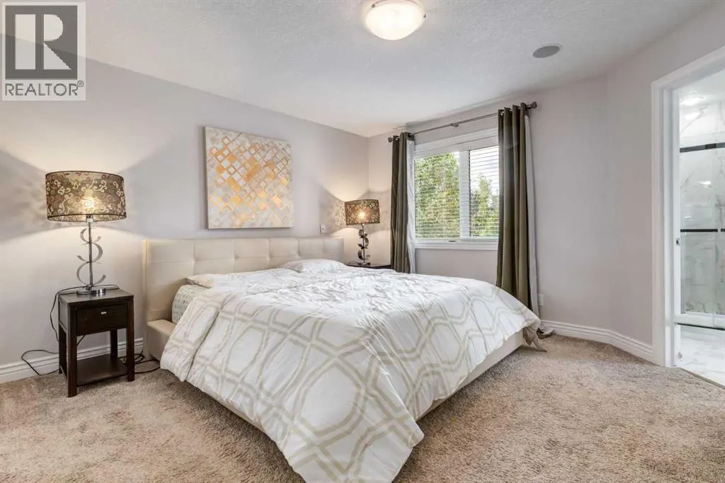 213 Evergreen Plaza SW