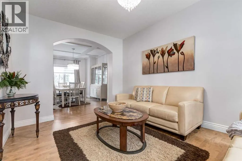 213 Evergreen Plaza SW