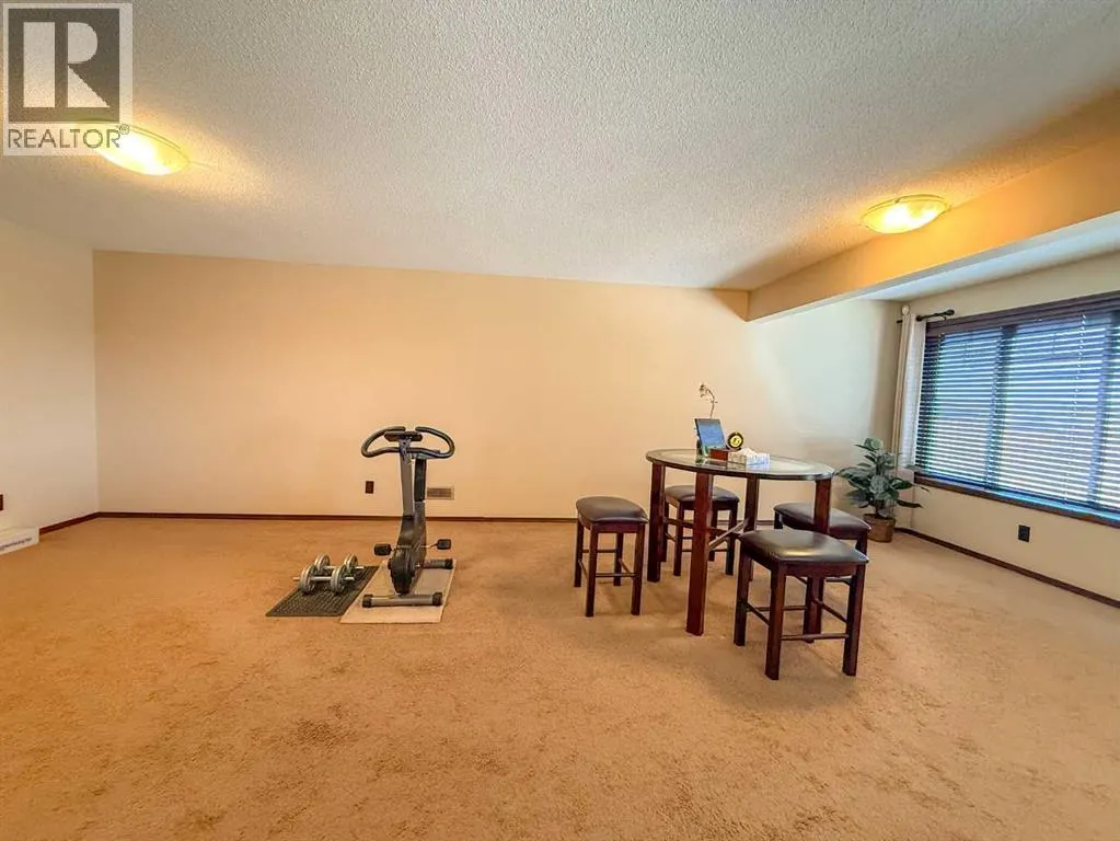 128 Chaparral Valley Drive SE