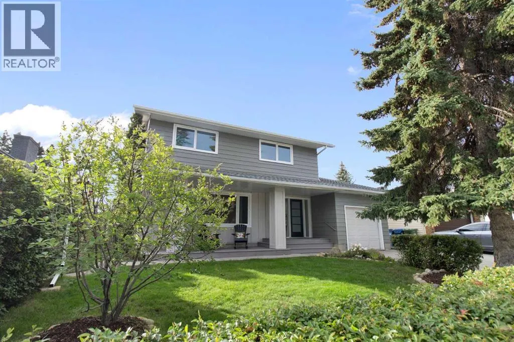 472 Cedarille Crescent SW