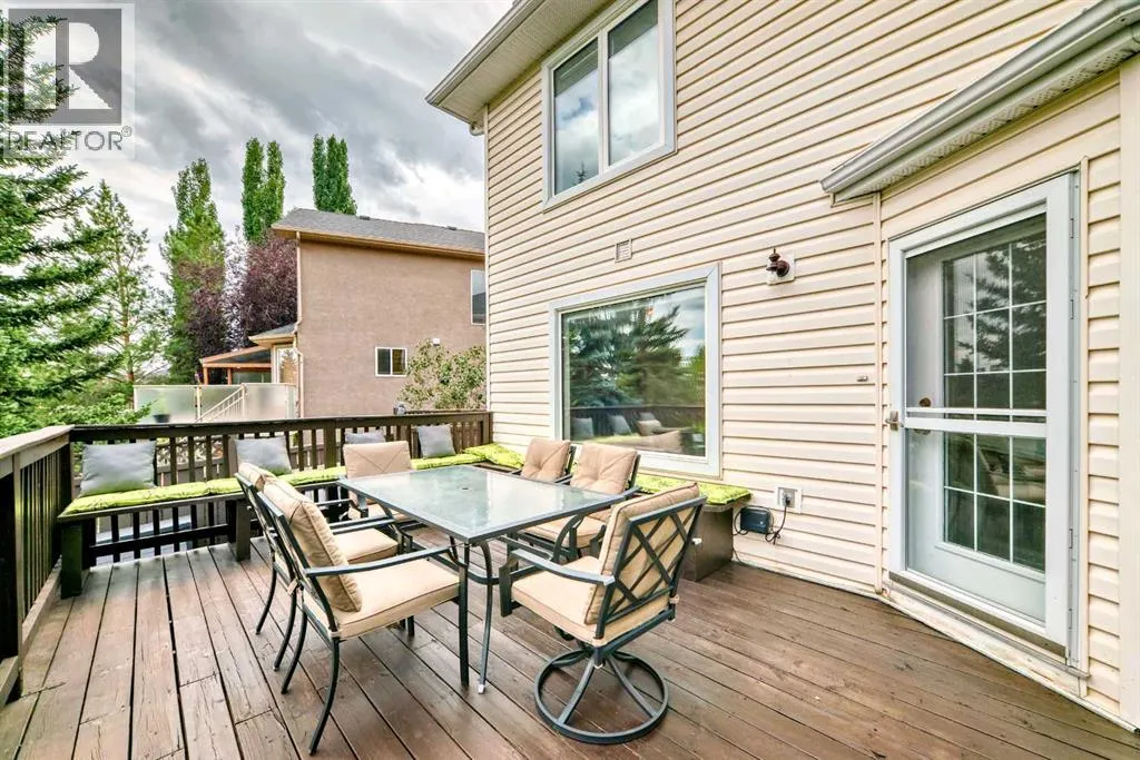 327 Riverview Place SE