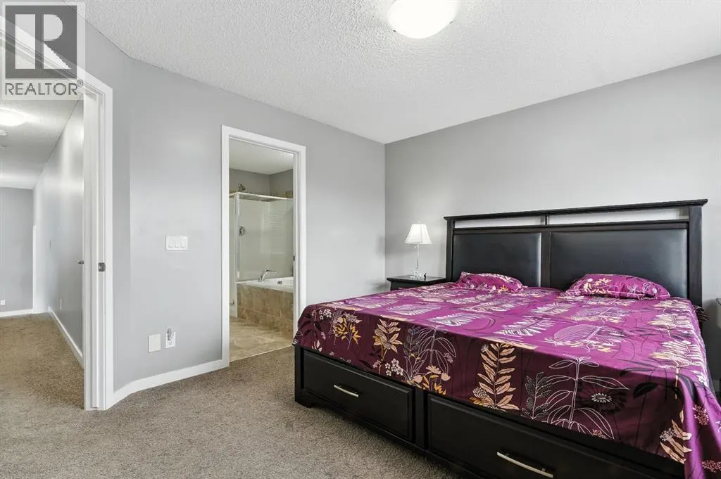 313 Kings Heights Drive SE