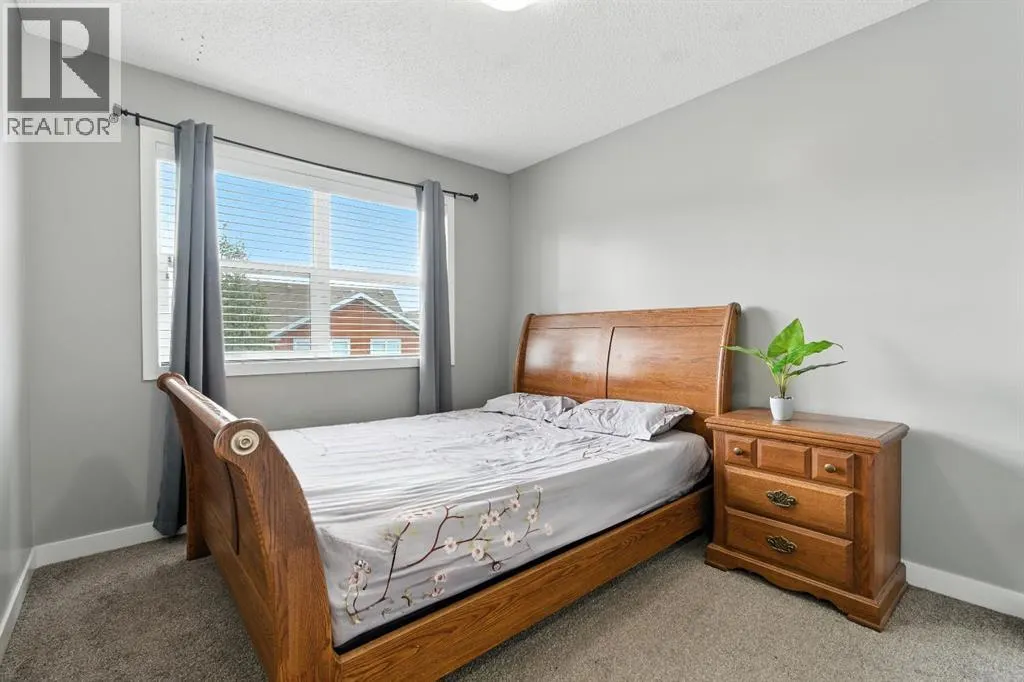 313 Kings Heights Drive SE
