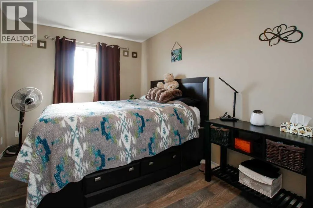 13 Kenny Close