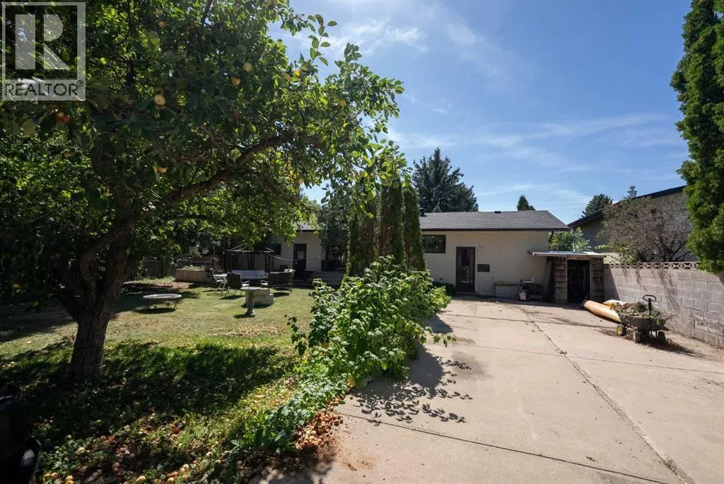 429 Normandy Road S