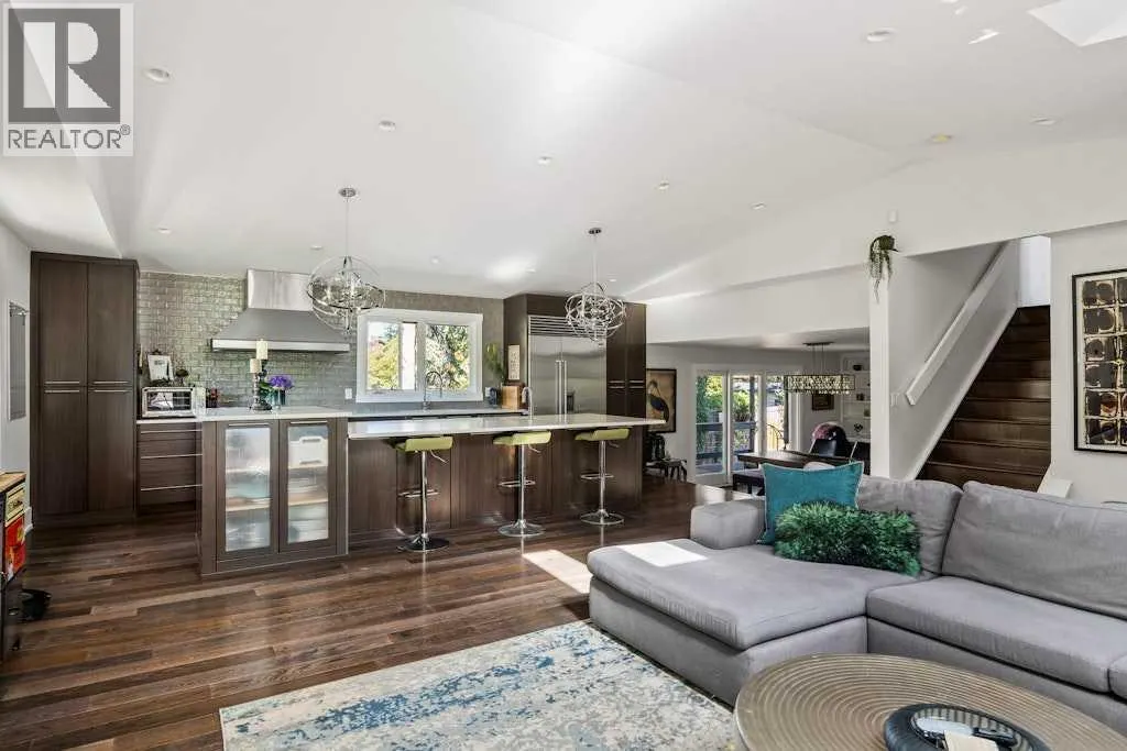 410 Elbow Park Lane SW
