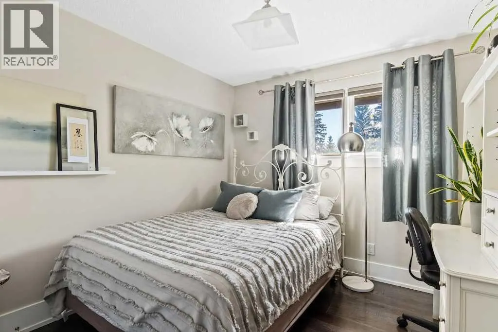 410 Elbow Park Lane SW