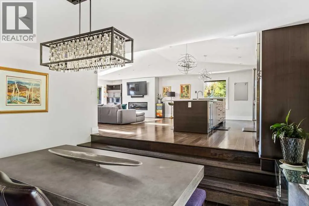 410 Elbow Park Lane SW
