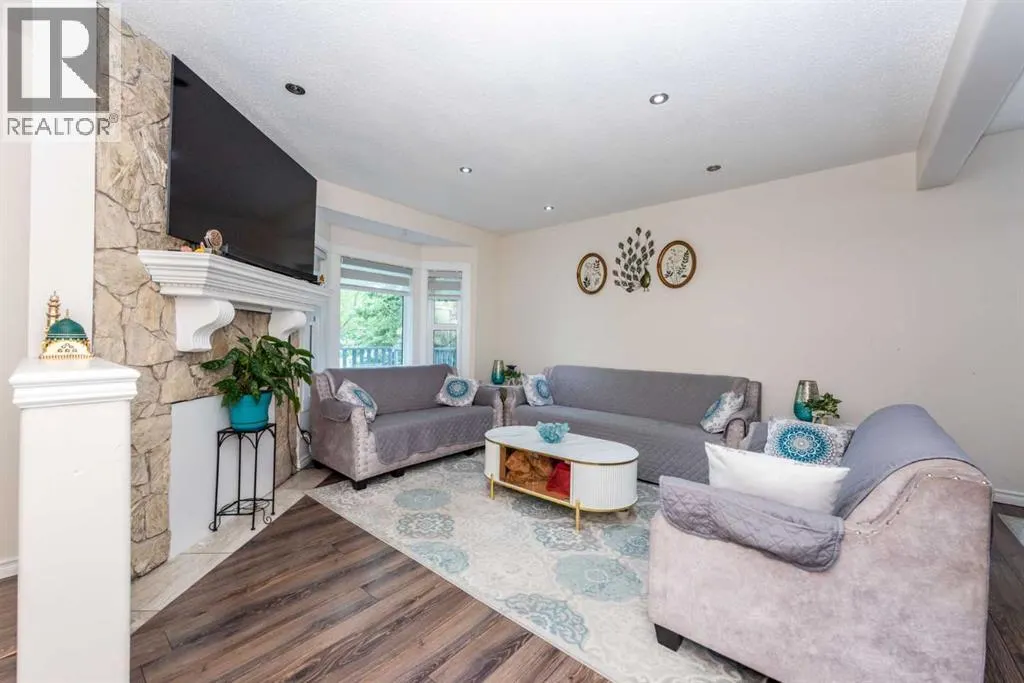 39 Tararidge Drive NE