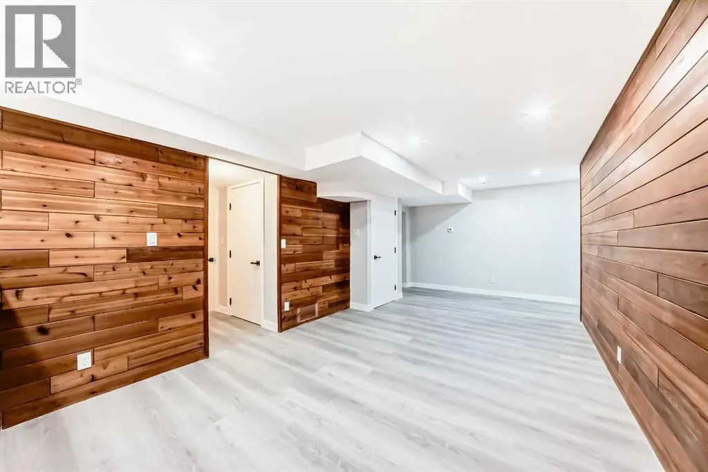 3020 Palliser Drive SW