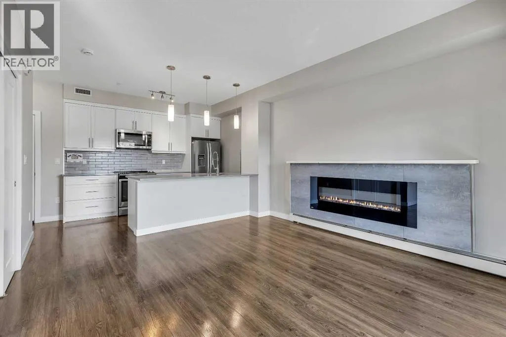 205, 300 AUBURN MEADOWS Manor SE