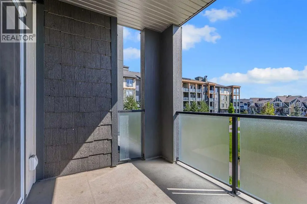 205, 300 AUBURN MEADOWS Manor SE