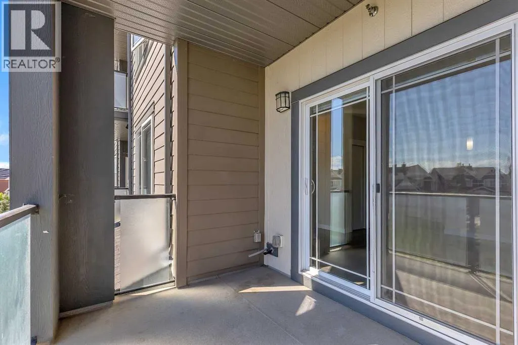 205, 300 AUBURN MEADOWS Manor SE