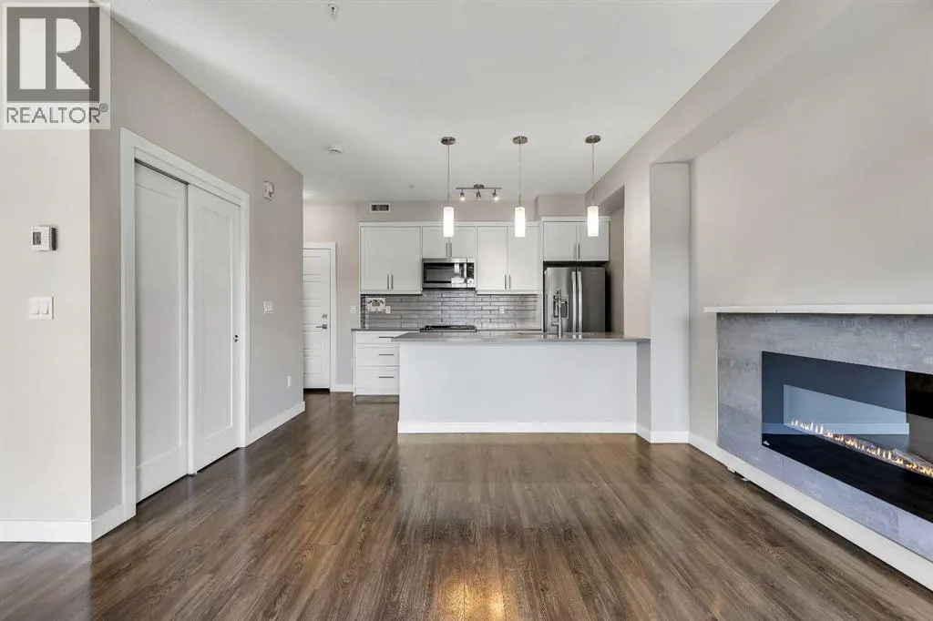 205, 300 AUBURN MEADOWS Manor SE