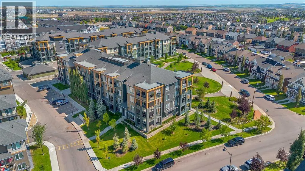 205, 300 AUBURN MEADOWS Manor SE