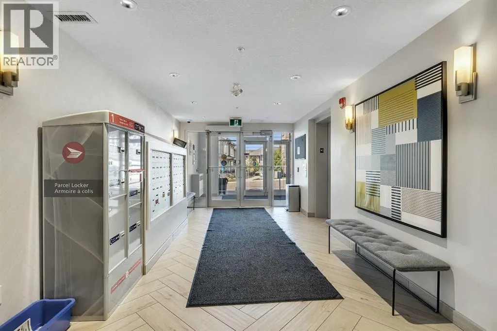 205, 300 AUBURN MEADOWS Manor SE