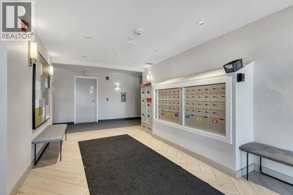 205, 300 AUBURN MEADOWS Manor SE