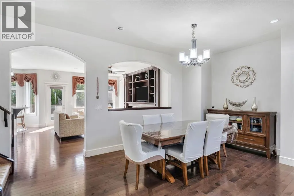 129 saddlelake Grove