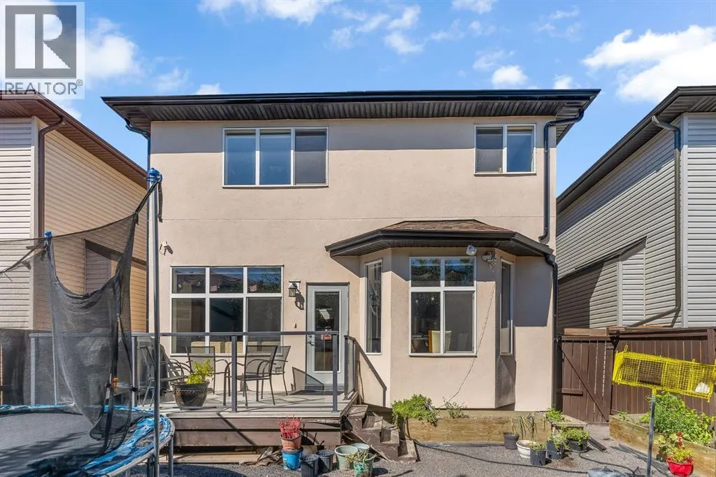 129 saddlelake Grove