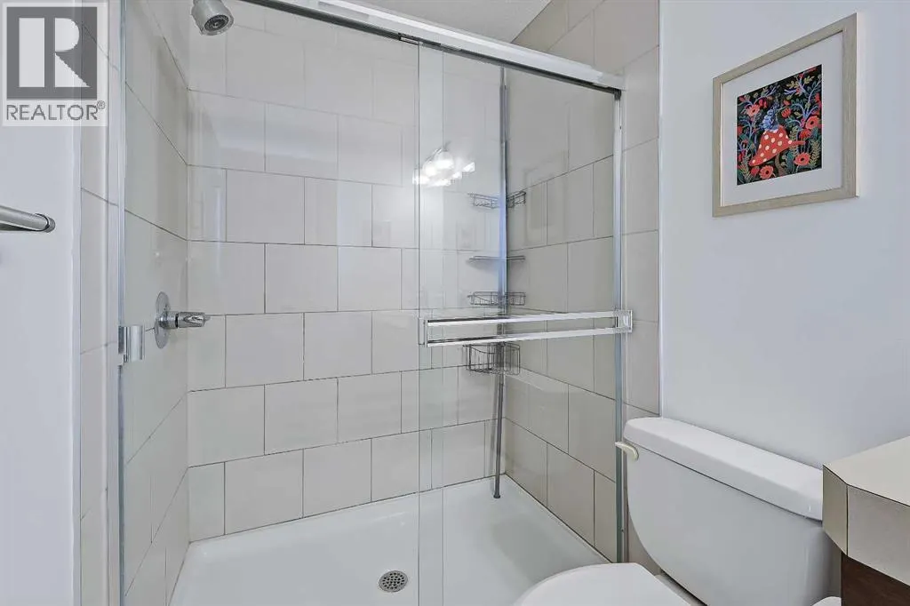 13 Chapalina Square SE