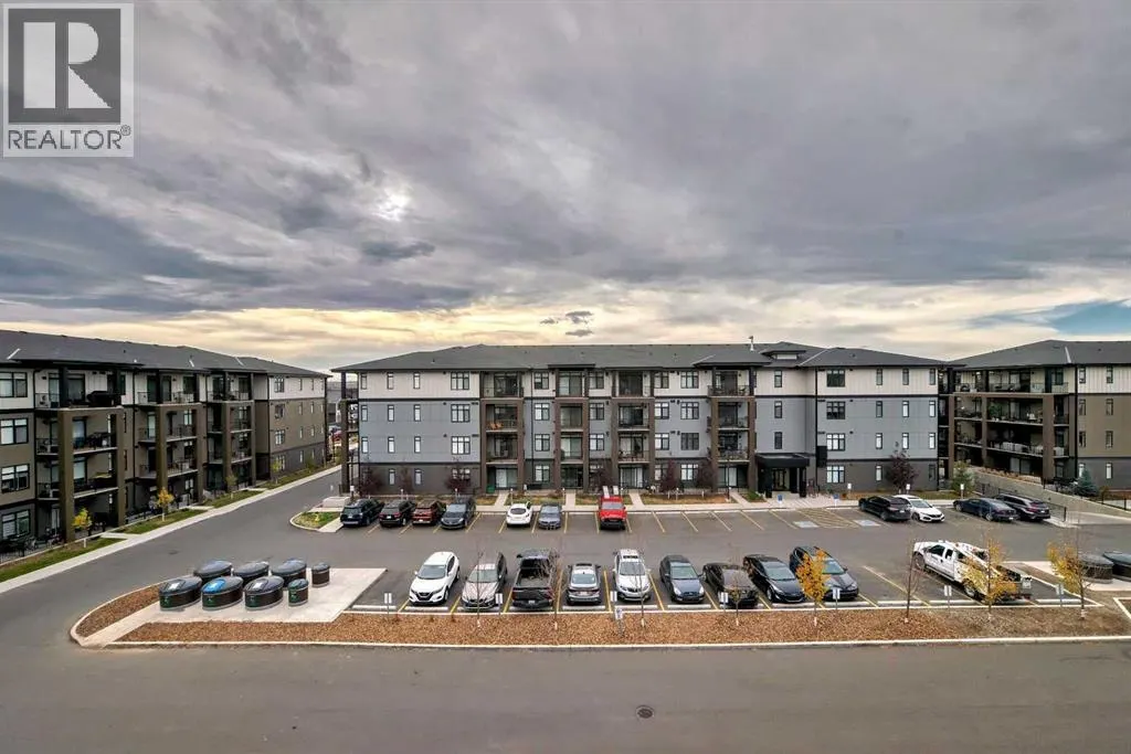 5407, 200 Seton Circle SE