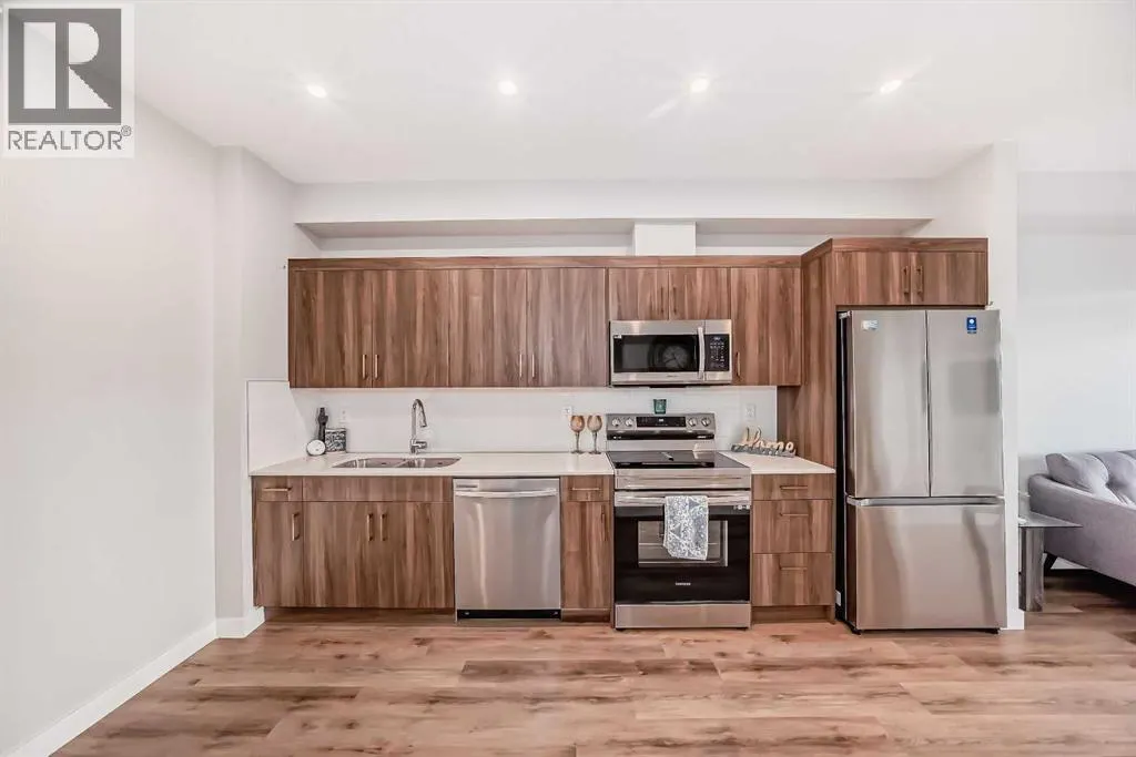 5407, 200 Seton Circle SE