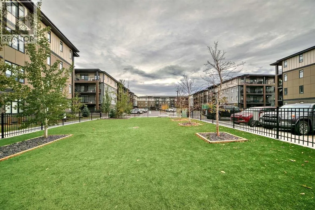 5407, 200 Seton Circle SE