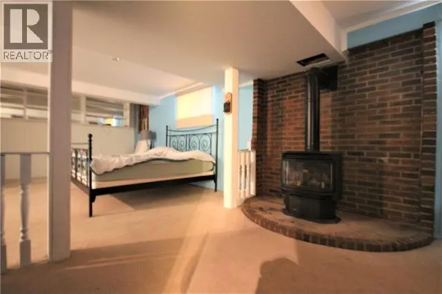 182 Clenell Crescent