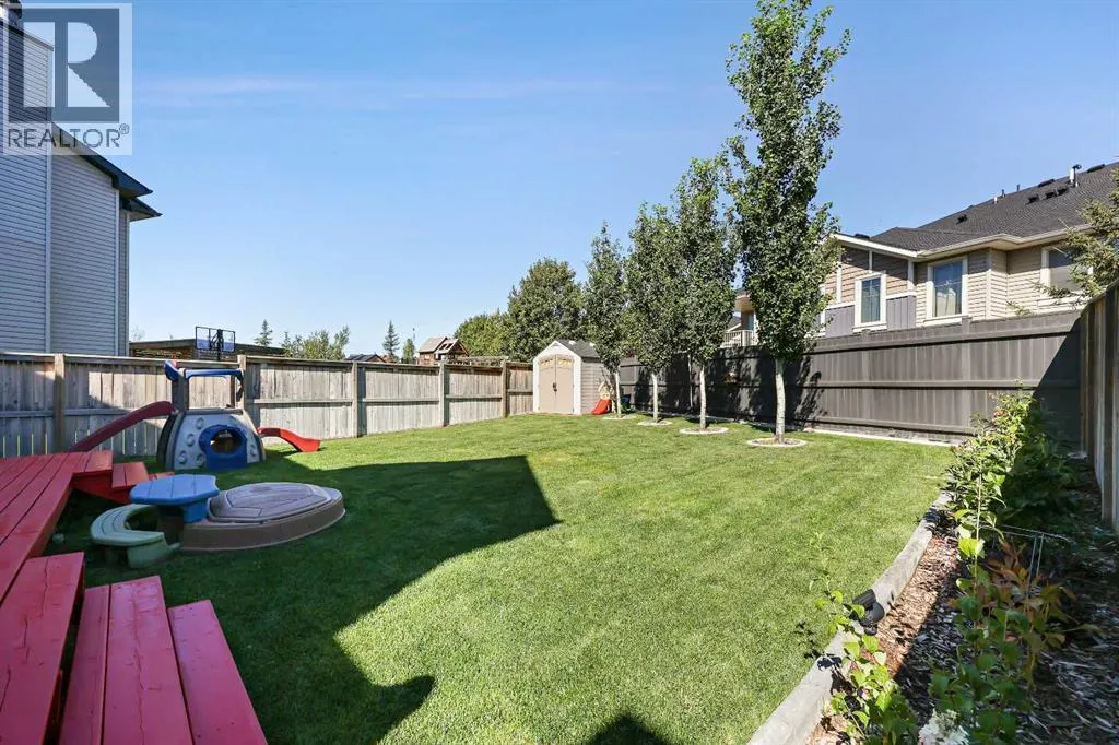 15 Sage Valley Court NW