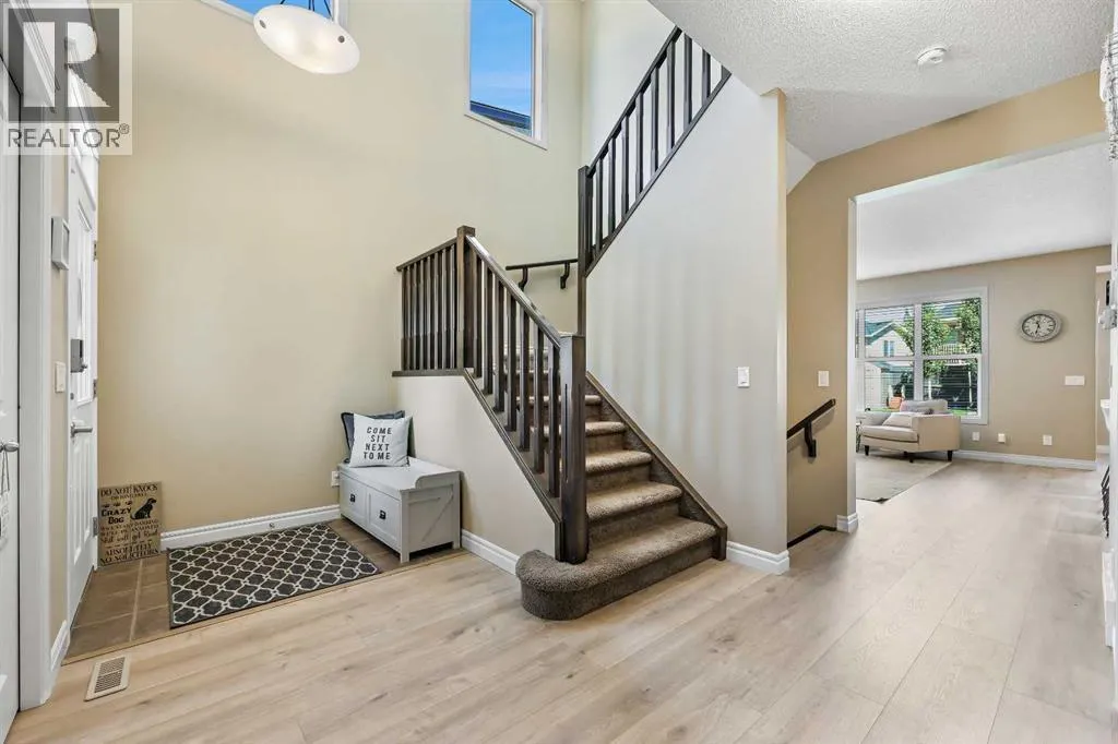 15 Sage Valley Court NW