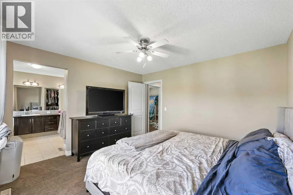 15 Sage Valley Court NW