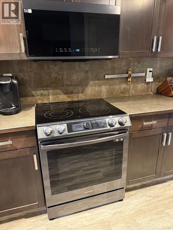 2, 197 Silkstone Road W