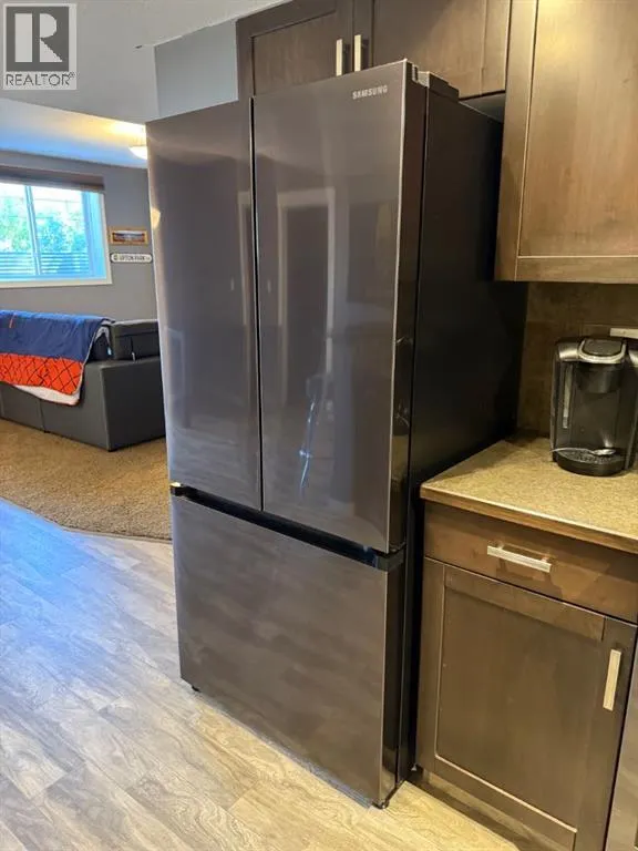 2, 197 Silkstone Road W