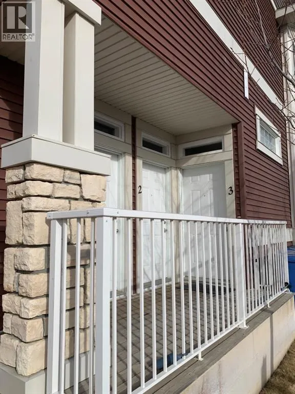 2, 197 Silkstone Road W