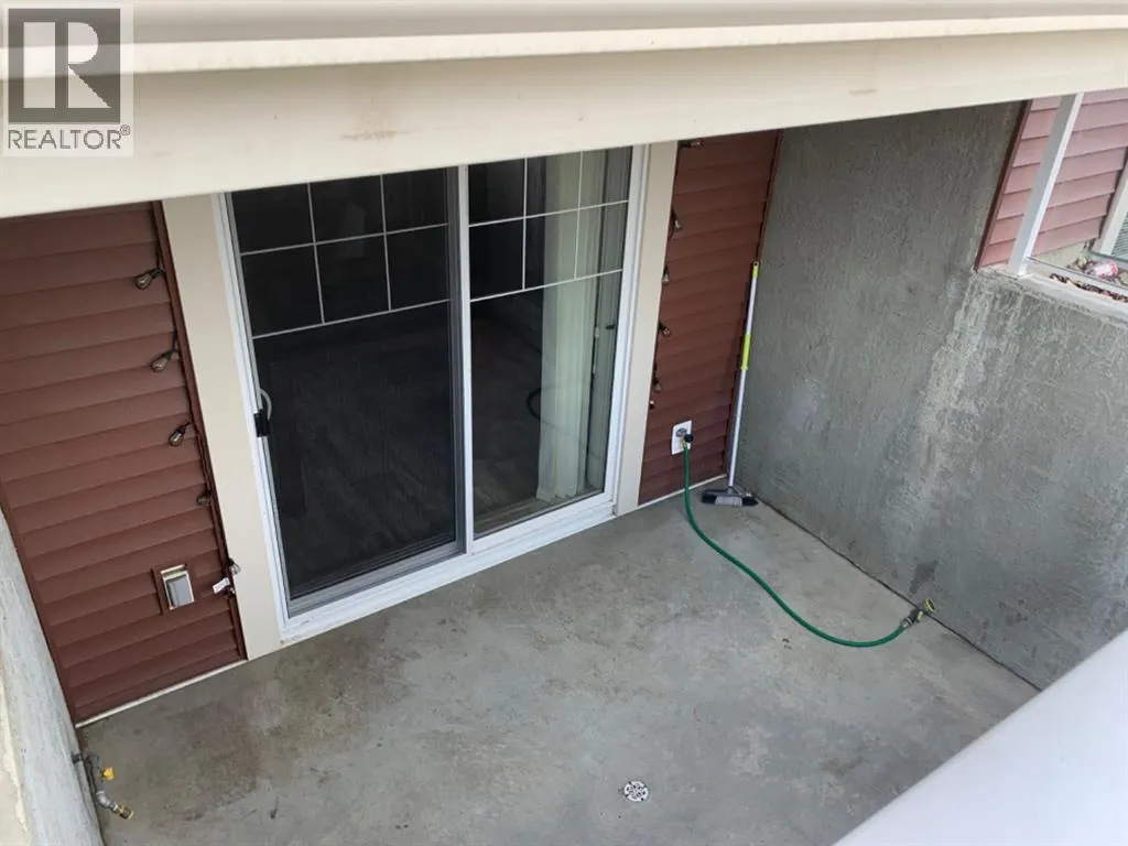 2, 197 Silkstone Road W