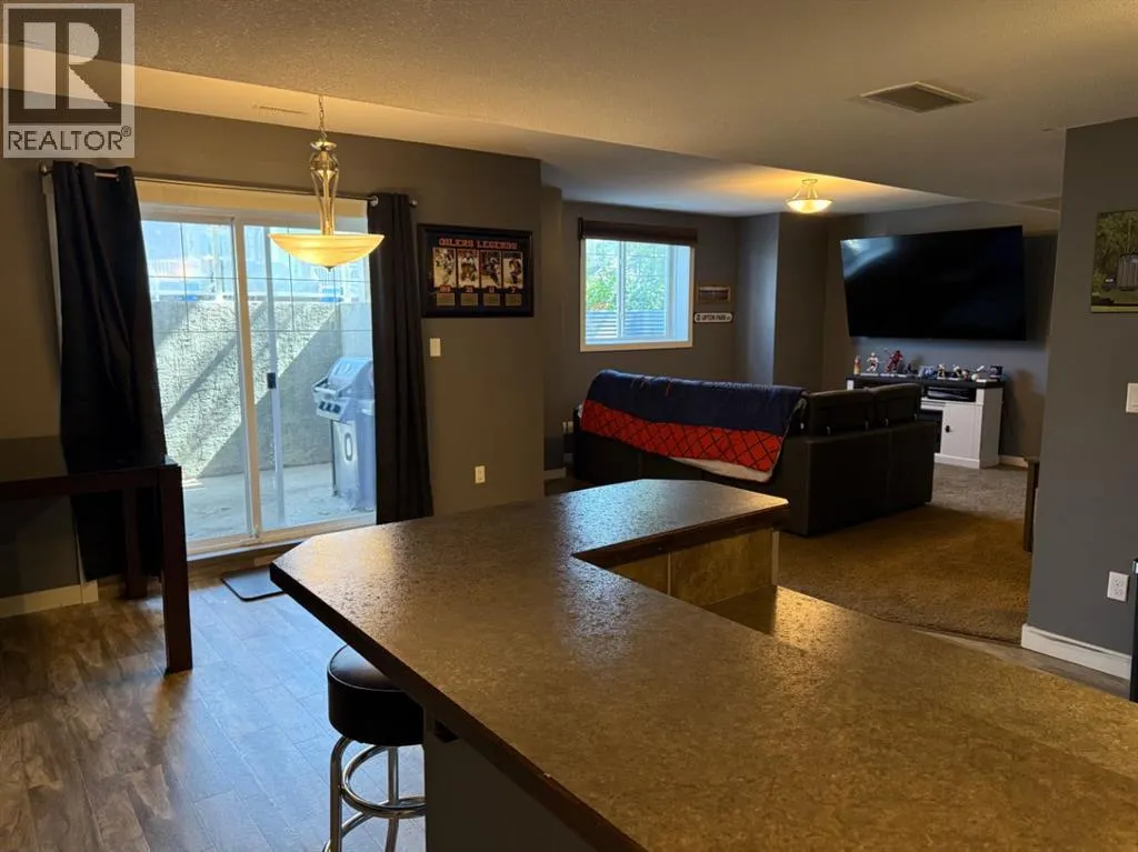 2, 197 Silkstone Road W