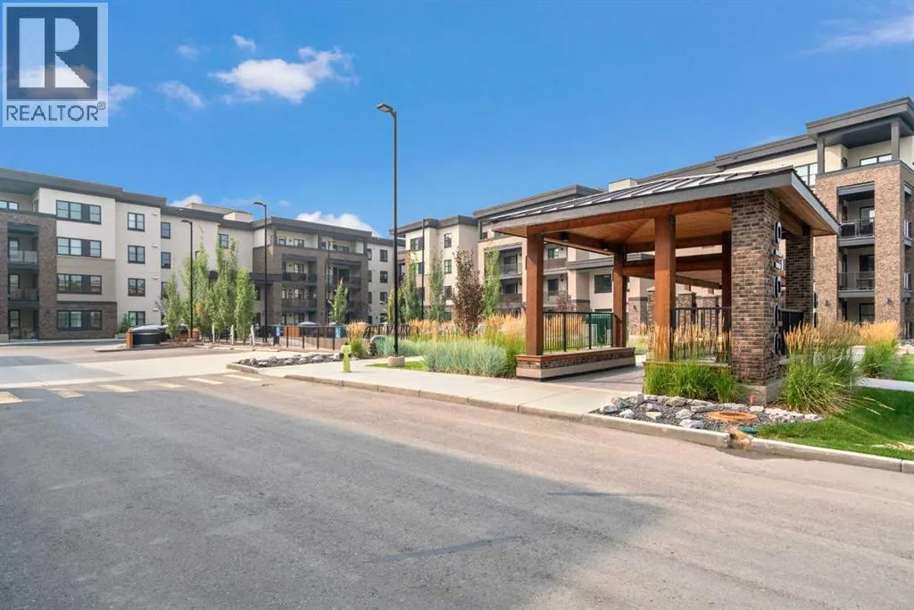 3203, 80 Greenbriar Place NW