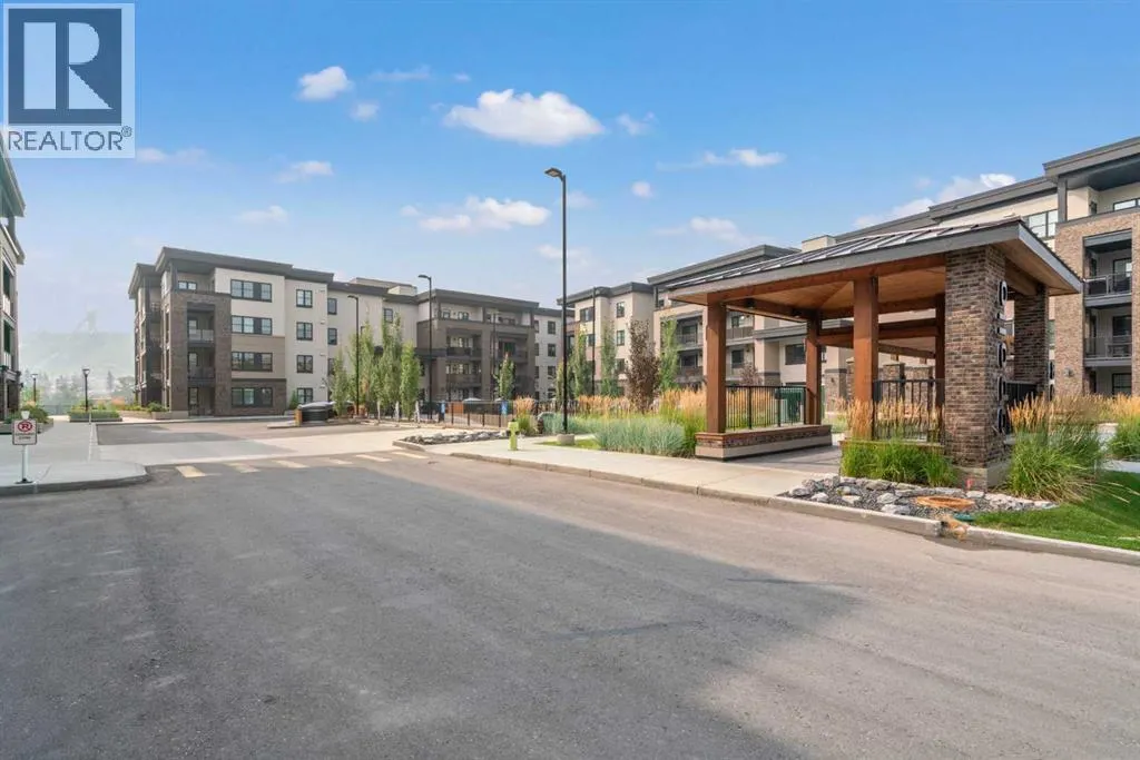3203, 80 Greenbriar Place NW