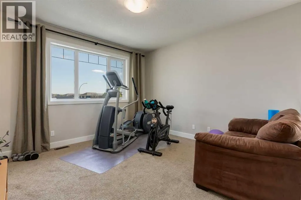 120 Emberside Glen