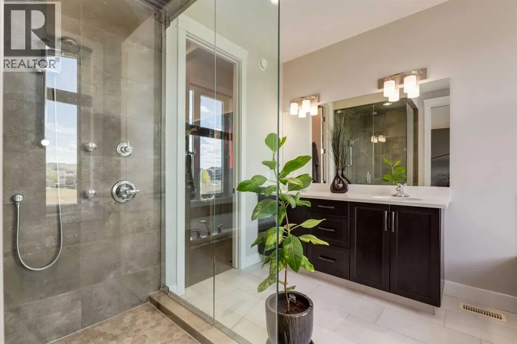 120 Emberside Glen