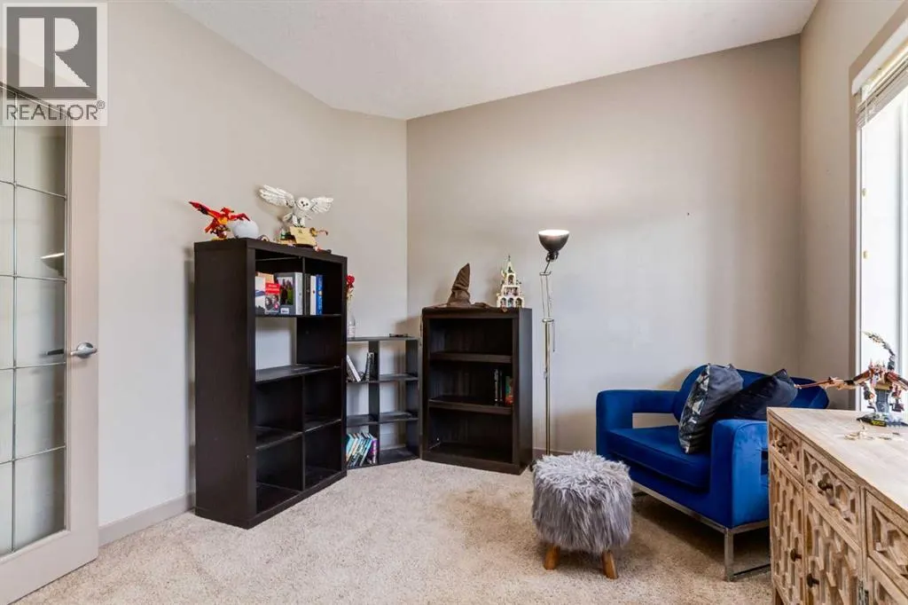 35 Bridlecrest Manor SW