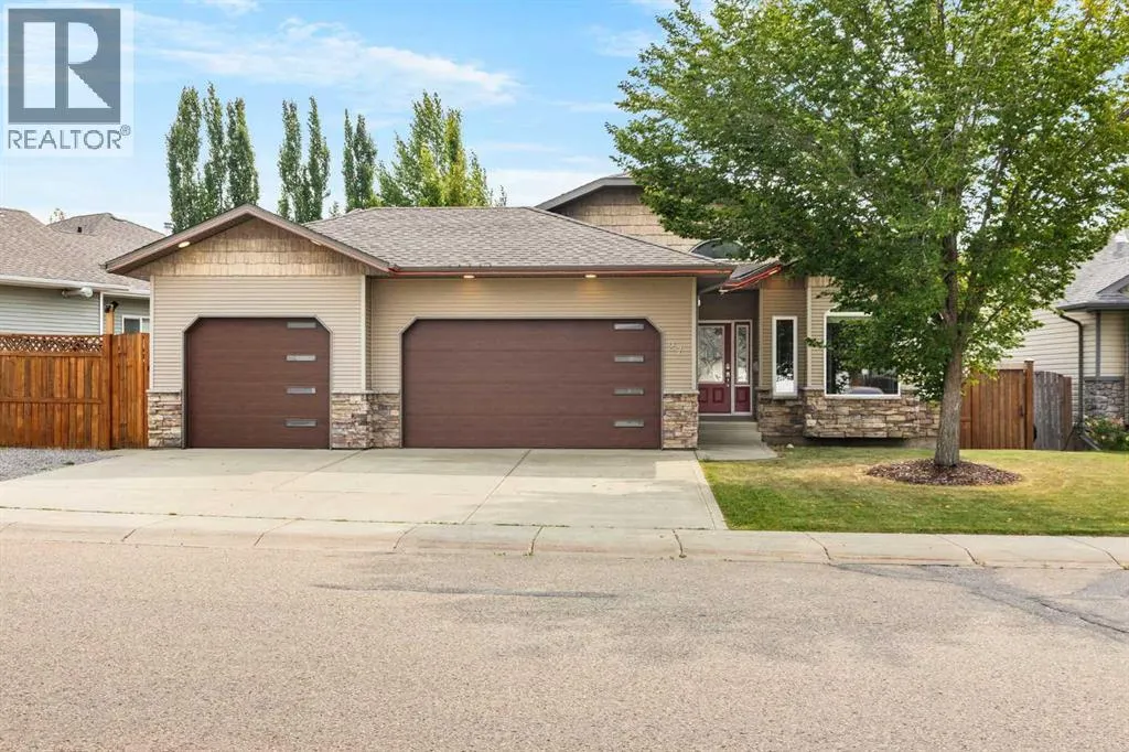 27 Irving Crescent