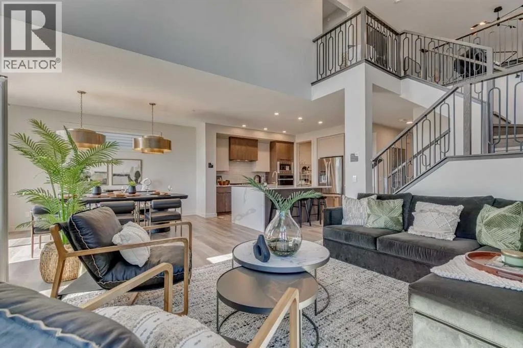 152 Hotchkiss Common SE
