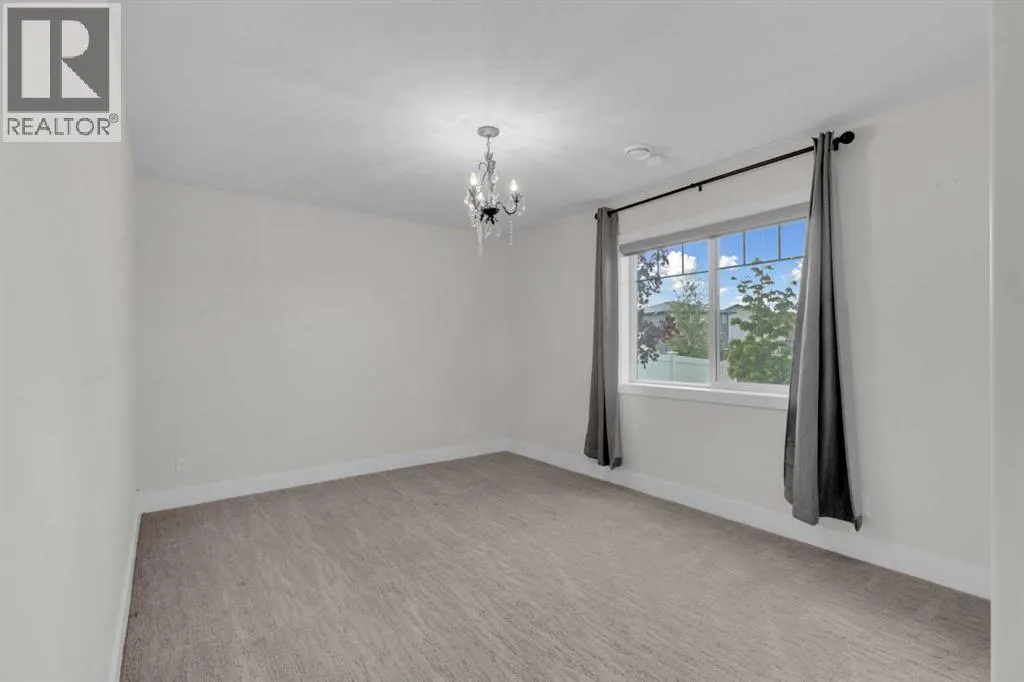 60 Thompson Crescent
