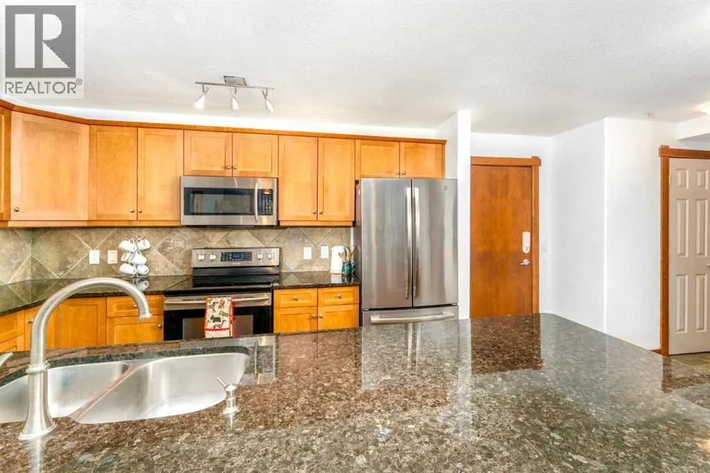 201, 170 Crossbow Place