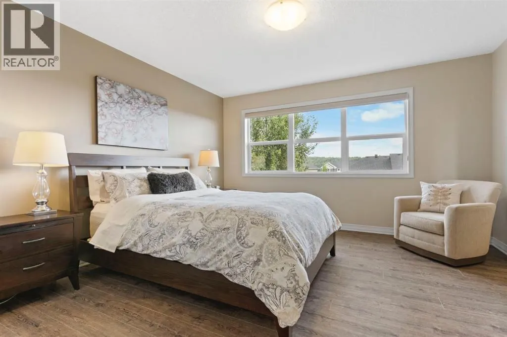 33 Sundown Grove
