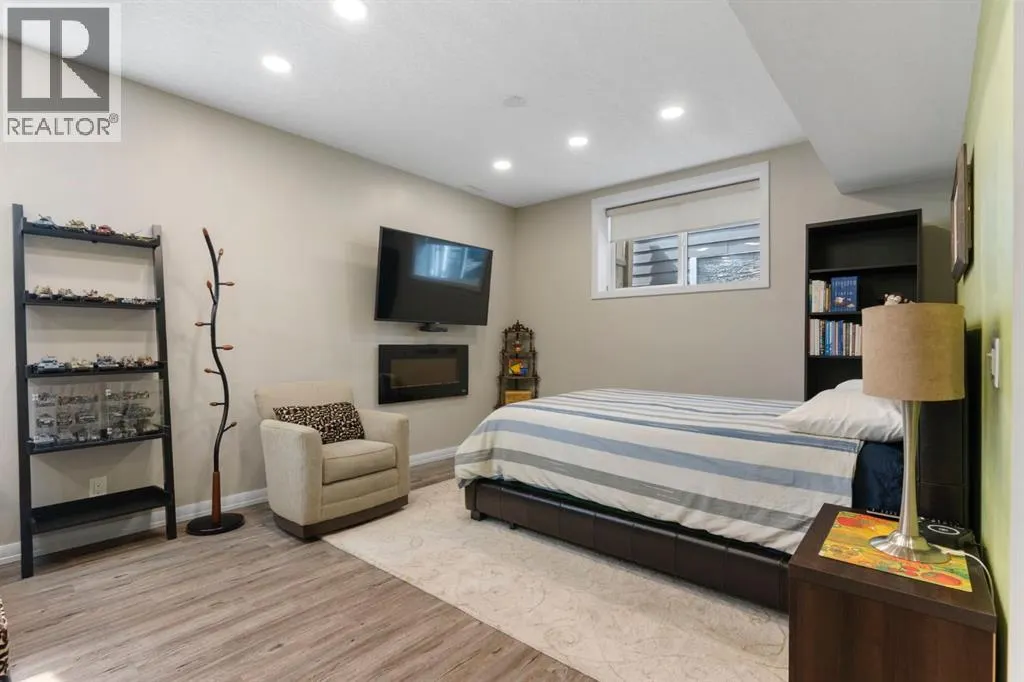 33 Sundown Grove